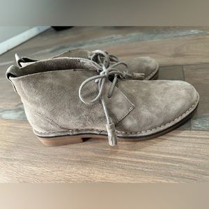 Hush Puppy dress shoes